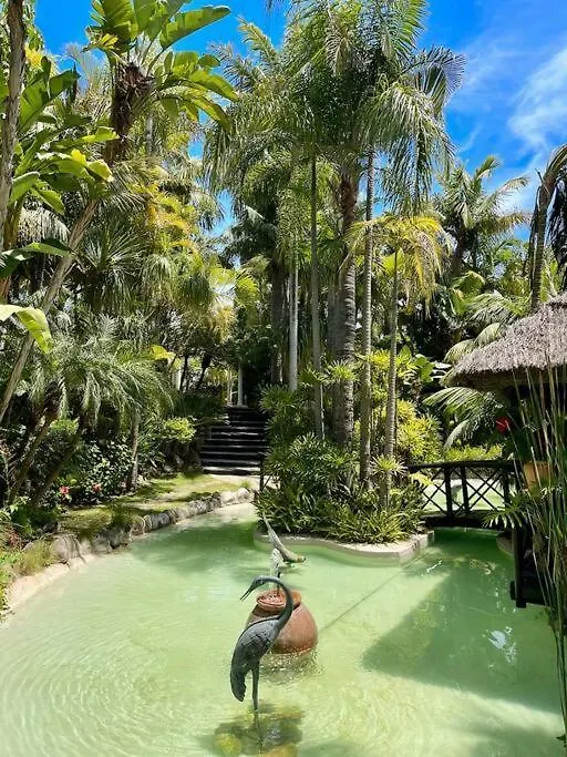 ヴィラ マルベーリャ Grand Mansion With Tropical Parkヴィラ